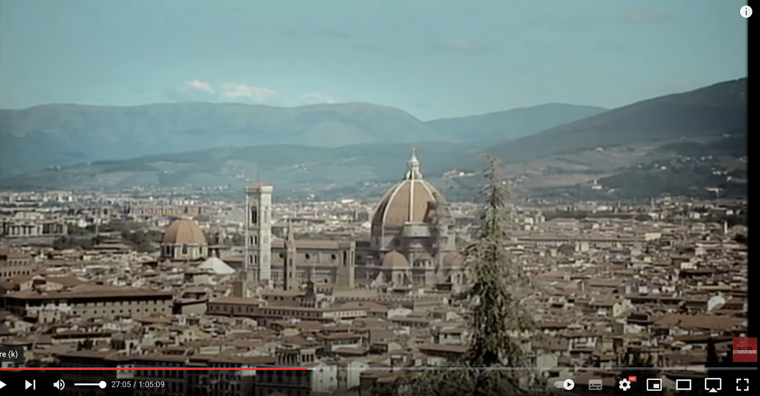 Misty landscape over Florence — visual analogue of sfumato